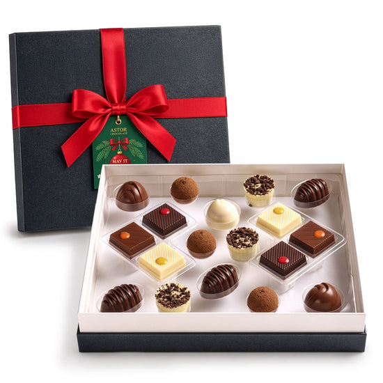 Holiday - Classic Elite Truffle Box 18pc
